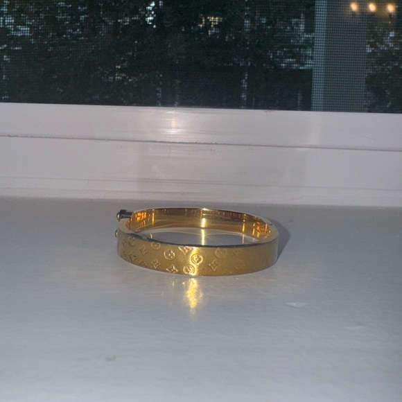 Louis Vuitton Gold Cuff Bracelet - Picture 2 of 6